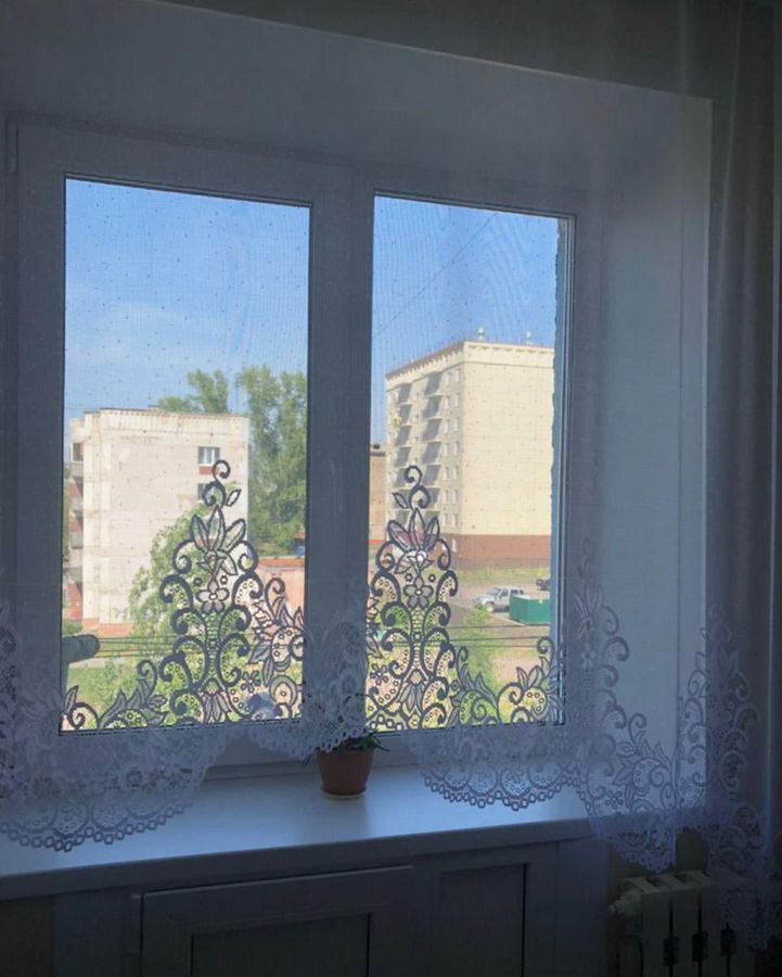 квартира г Новокузнецк р-н Заводской ул Горьковская 57 фото 2