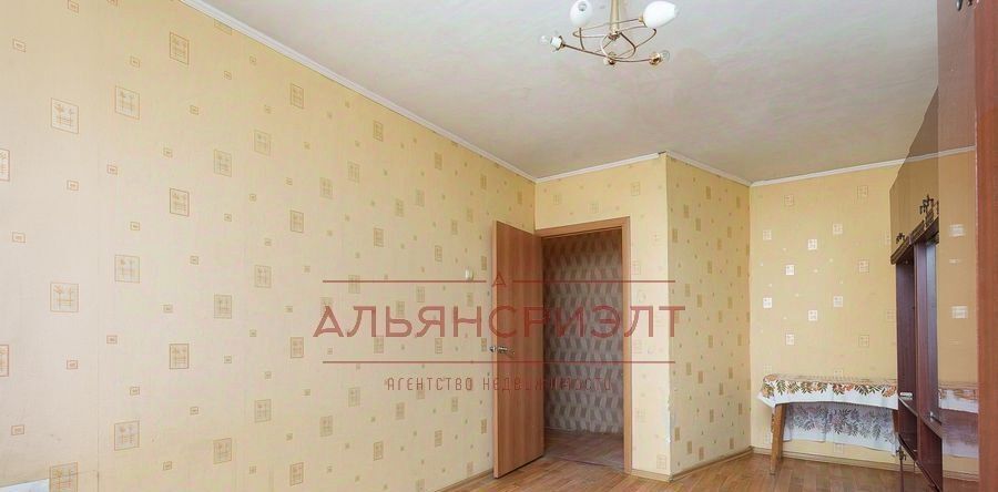 квартира г Новосибирск р-н Дзержинский Золотая Нива ул Толбухина 27/2 фото 9