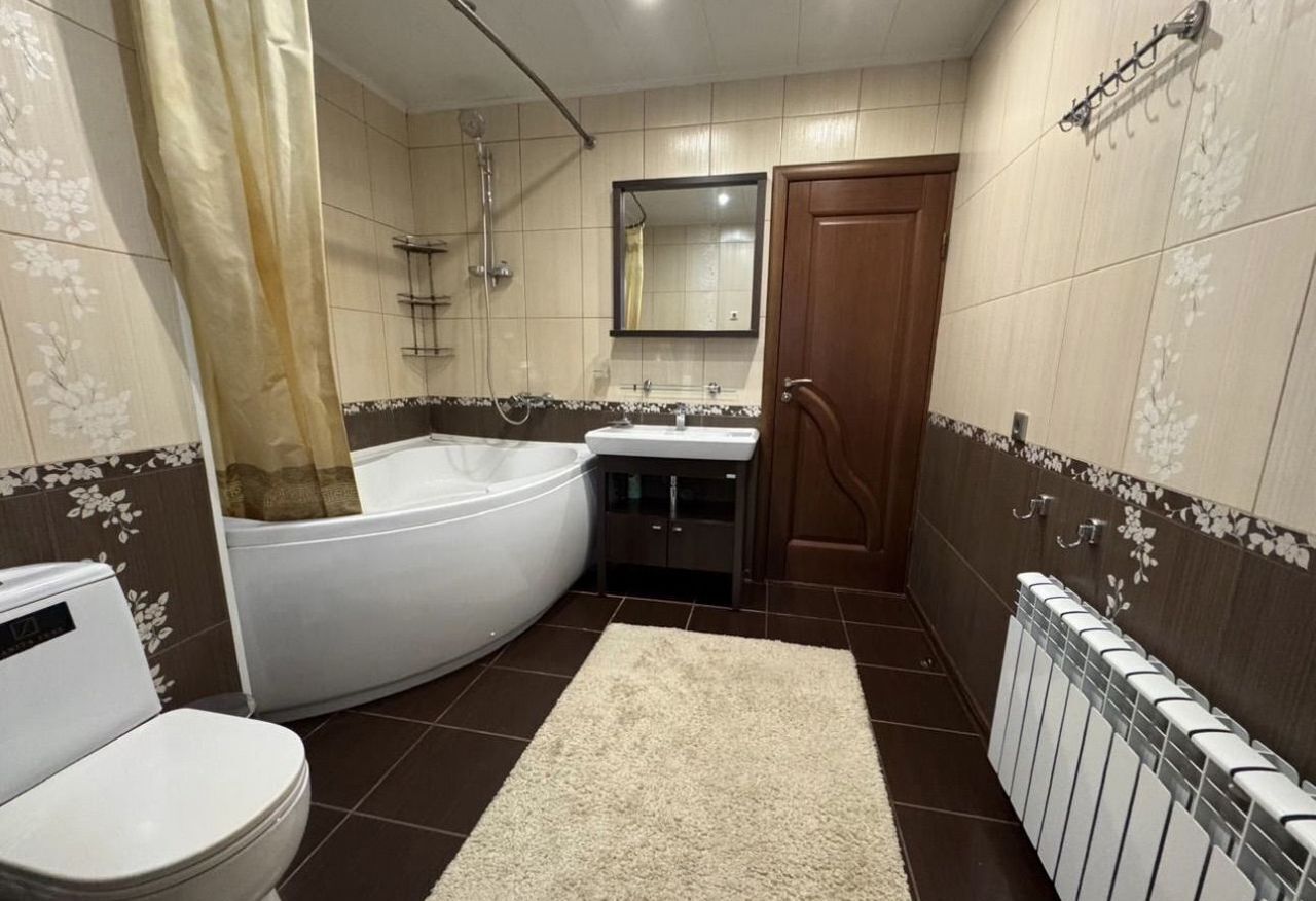 квартира г Астрахань р-н Кировский ул 2-я Зеленгинская 1к/3 фото 7