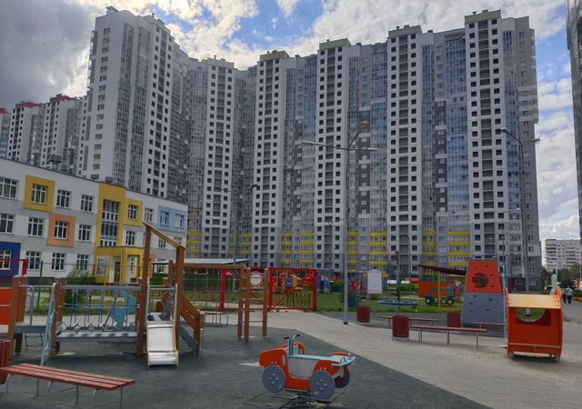 р-н Кировский ул Рассветная 8к/2 фото