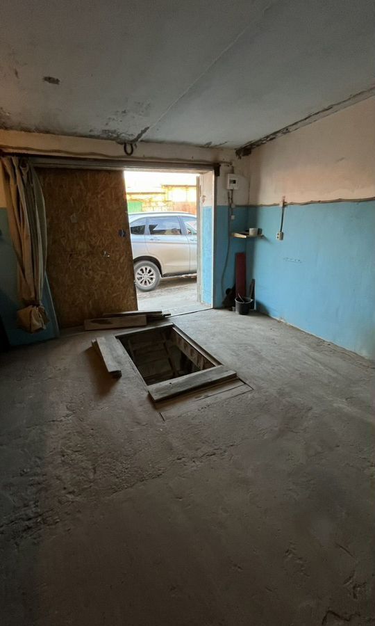гараж г Астрахань р-н Ленинский тер ГСК Лебедия 12/3 фото 4