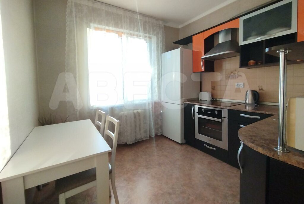 квартира г Омск ул Харьковская 3к/1 фото 9