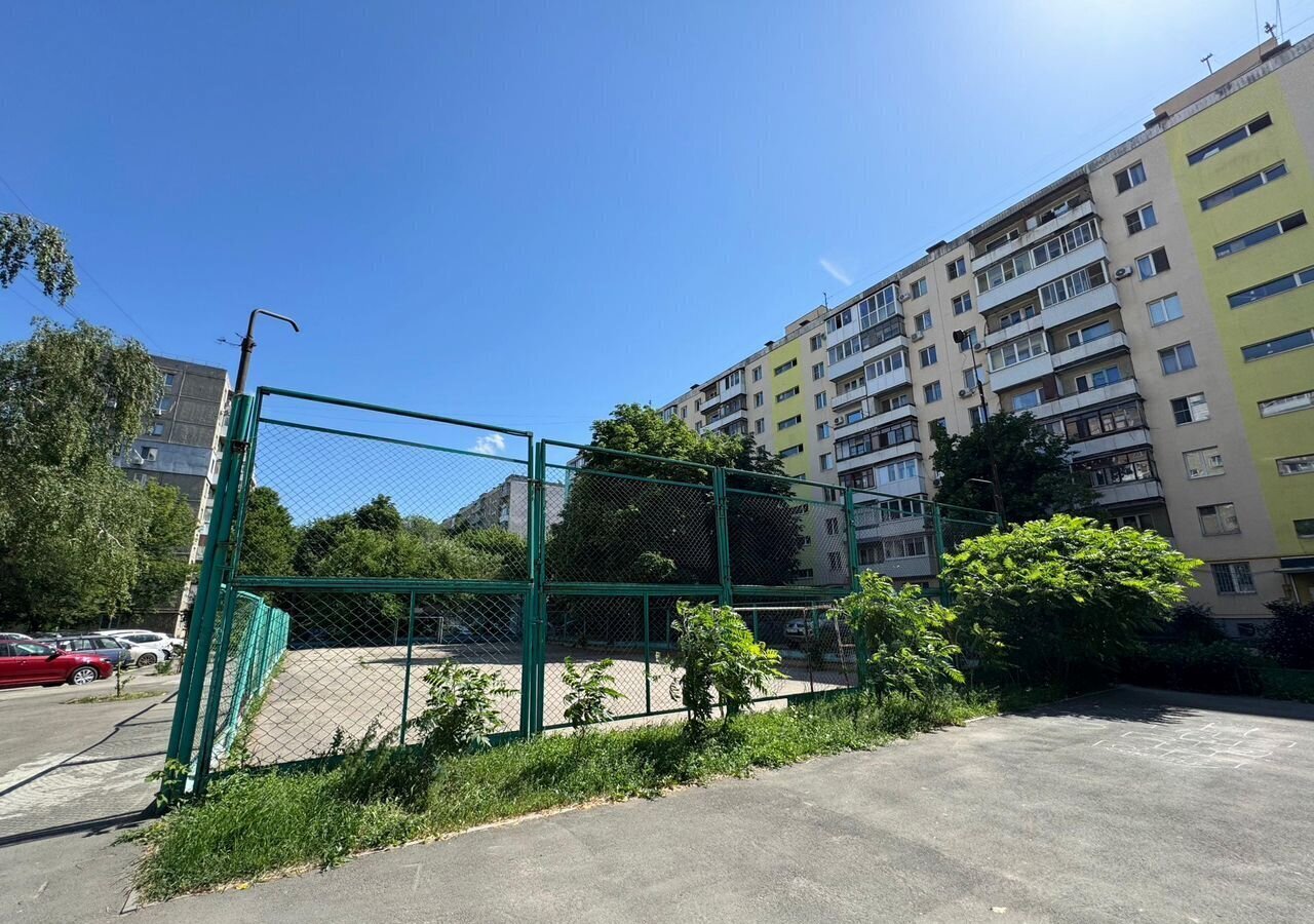 квартира г Саратов р-н Кировский ул Алексеевская 3 фото 3