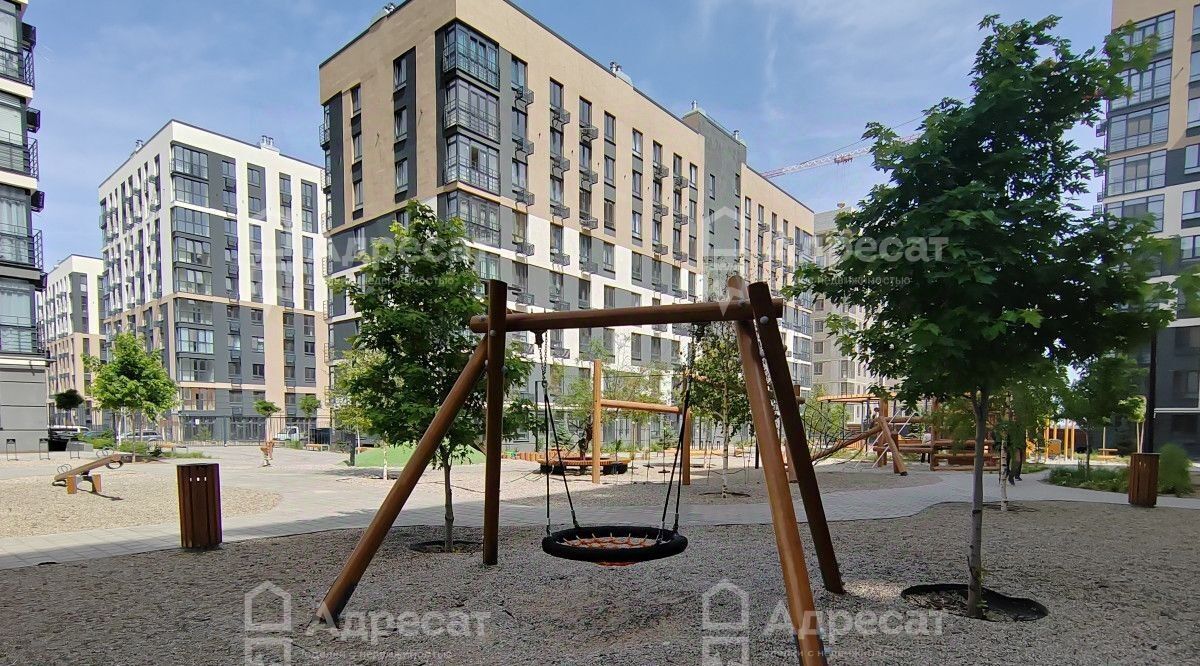 квартира г Волгоград р-н Тракторозаводский ул Тракторостроителей 27/2 фото 1