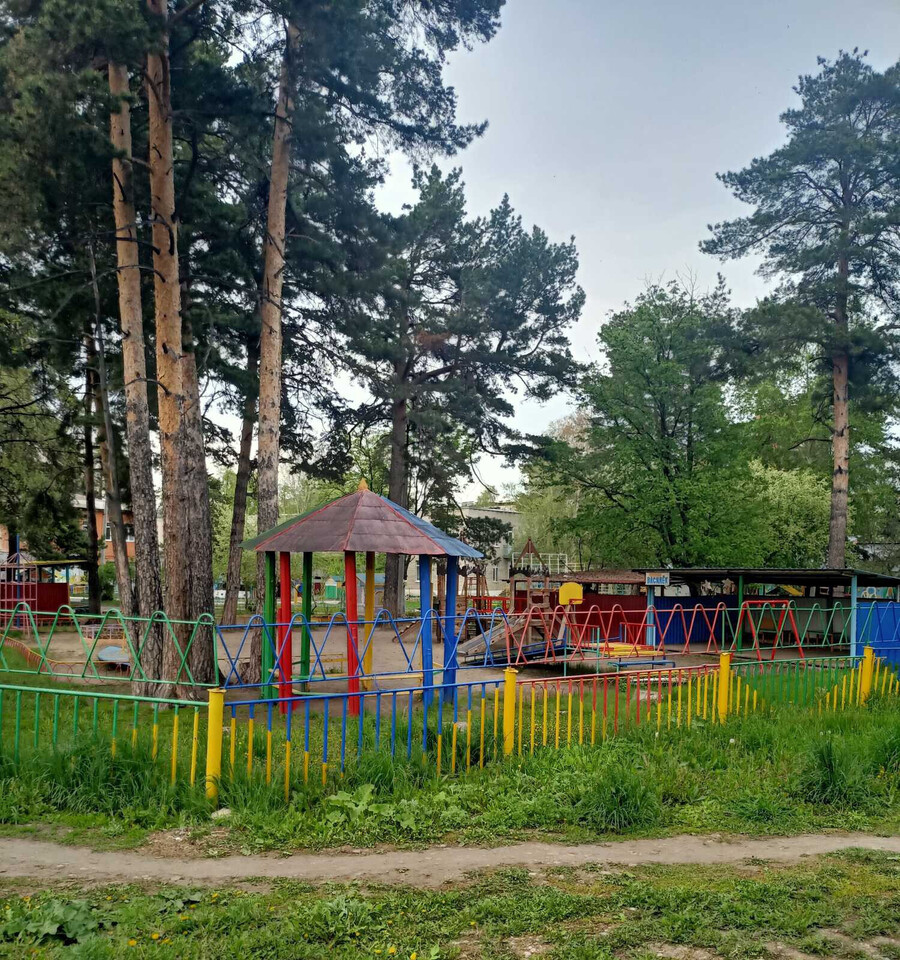 квартира г Каменск-Уральский ул Бажова 14 посёлок Трубников м-н фото 3