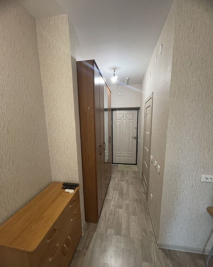 квартира г Красноярск р-н Свердловский ул Александра Матросова 40 фото 4