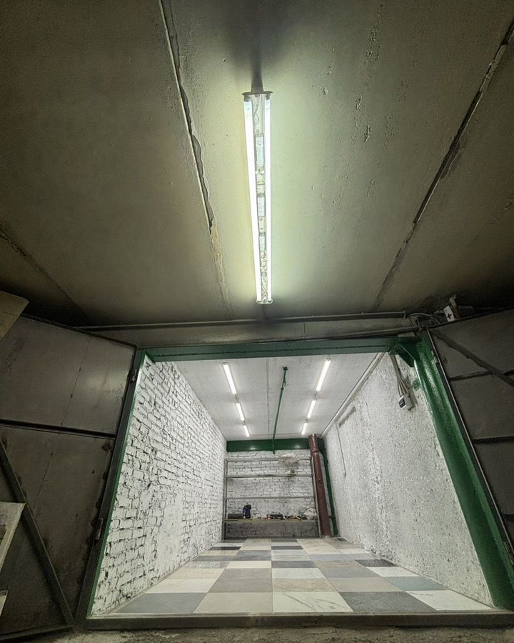 гараж г Тольятти р-н Автозаводский ул Офицерская 34 фото 4
