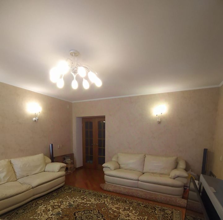 квартира г Калуга р-н Московский ул Суворова 7к/1 фото 4