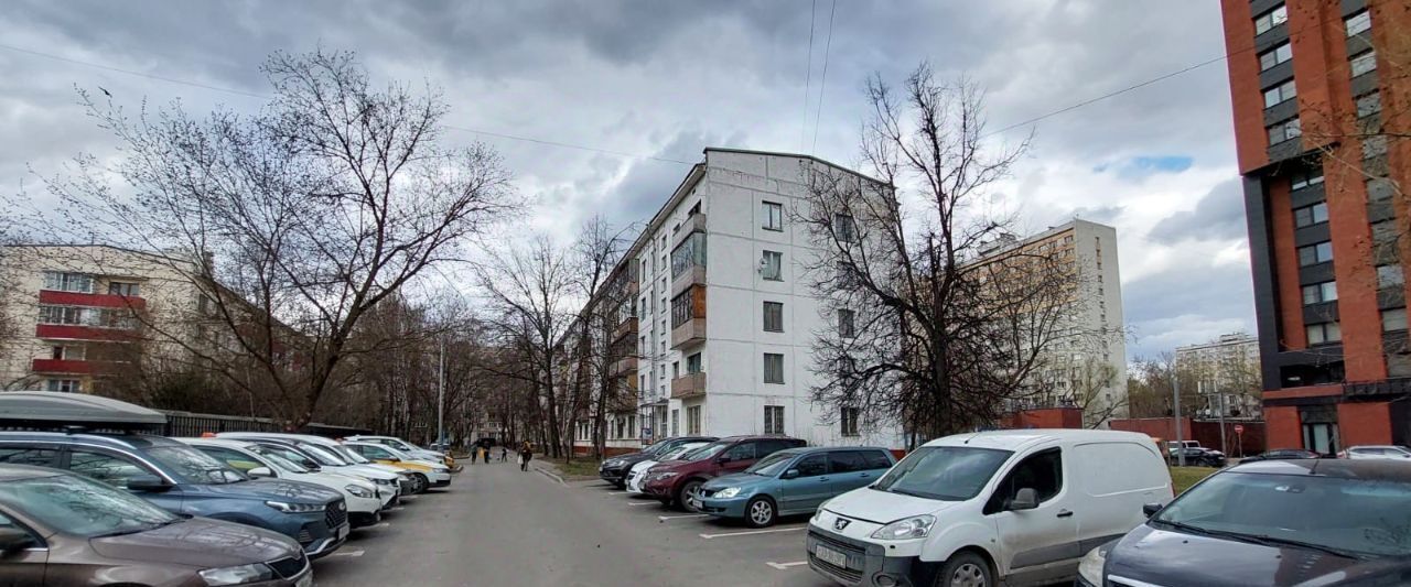 квартира г Москва метро Перово ул Братская 15к/3 фото 1