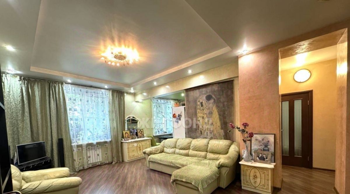 квартира г Новокузнецк р-н Куйбышевский ул Куйбышева 18 фото 1
