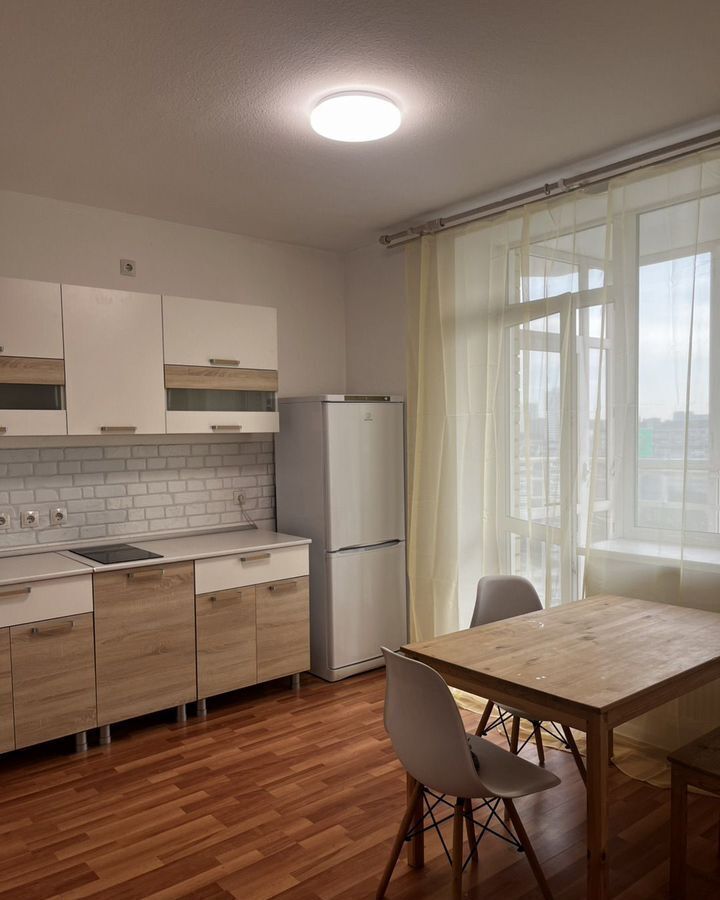 квартира г Екатеринбург Чкаловская ул Николая Островского 1 фото 18