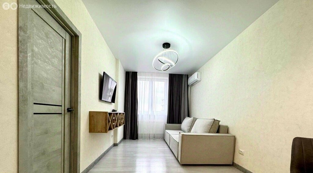 квартира г Краснодар р-н Прикубанский ул им. Цезаря Куникова 24к/1 фото 4