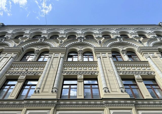 метро Кузнецкий Мост пер Столешников 11 фото