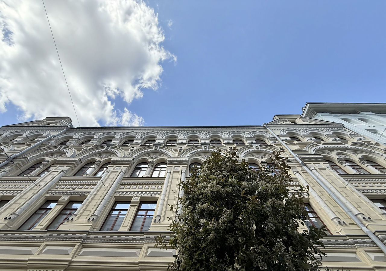 офис г Москва метро Кузнецкий Мост пер Столешников 11 фото 12