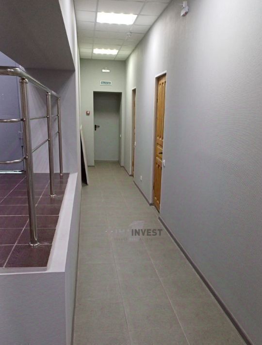 офис г Челябинск р-н Курчатовский ул Молодогвардейцев 1д фото 3