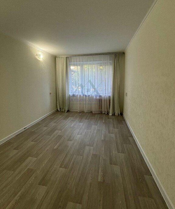 квартира г Оренбург ул Юных Ленинцев 16/1 фото 4