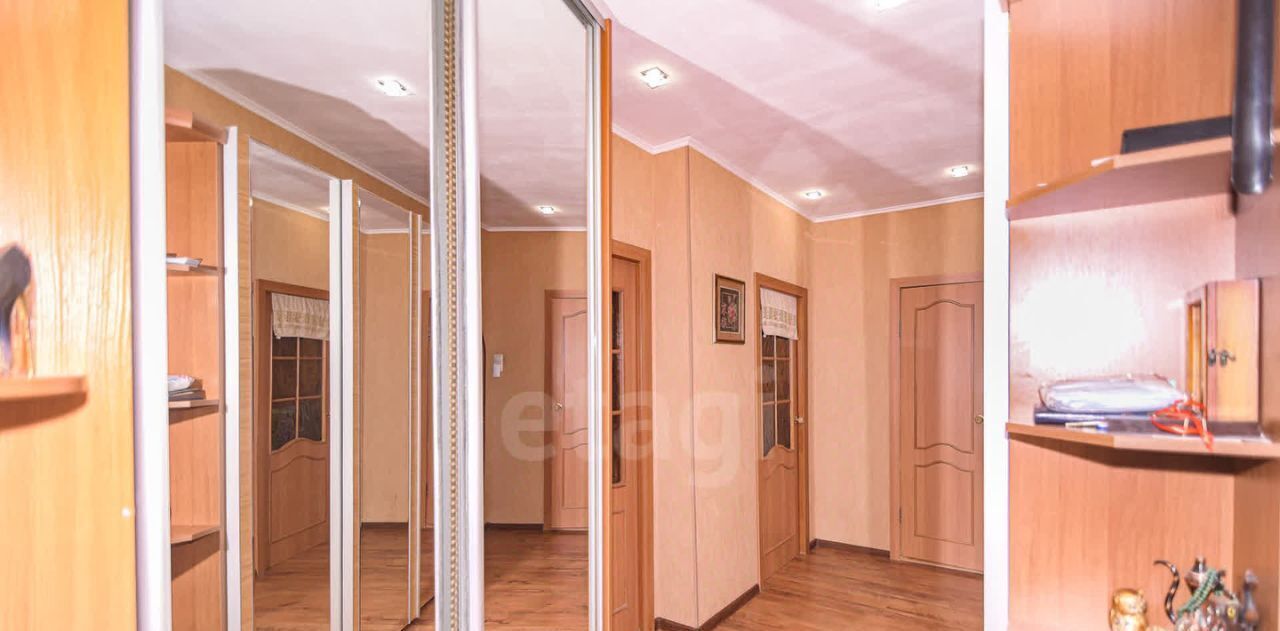 квартира г Сургут 15-16-й микрорайон ул Студенческая 13 фото 17