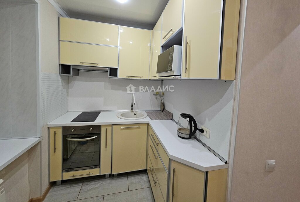 квартира г Тобольск р-н мкр 6 2 фото 1