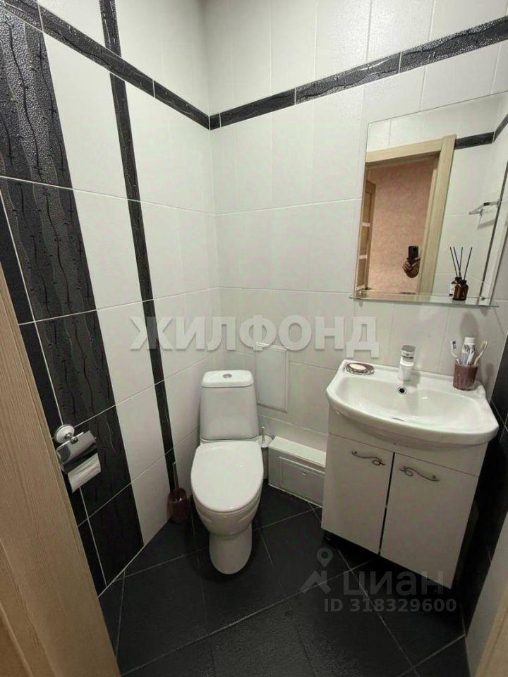 квартира г Новосибирск р-н Октябрьский ул Татьяны Снежиной 49/2 фото 11