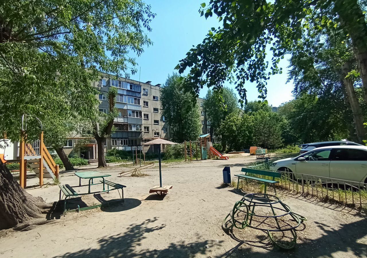 квартира г Челябинск р-н Ленинский ул Масленникова 11 фото 2