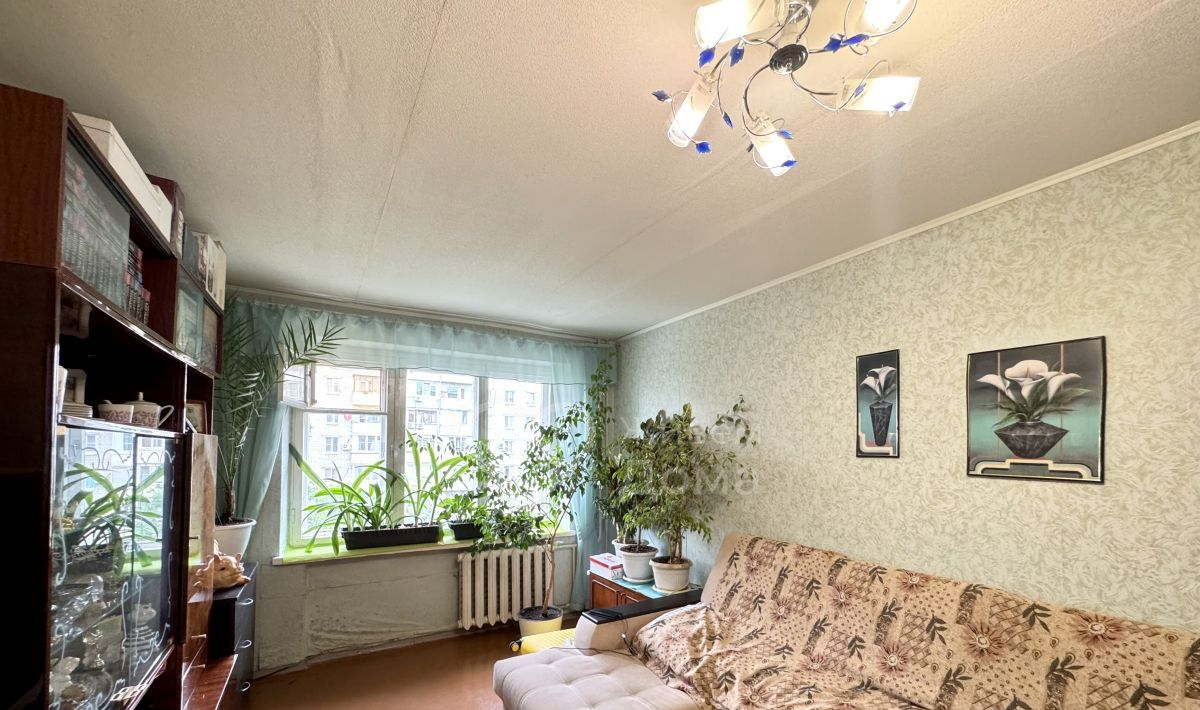 квартира г Волгоград ул Двинская 12 102-й м-н фото 2