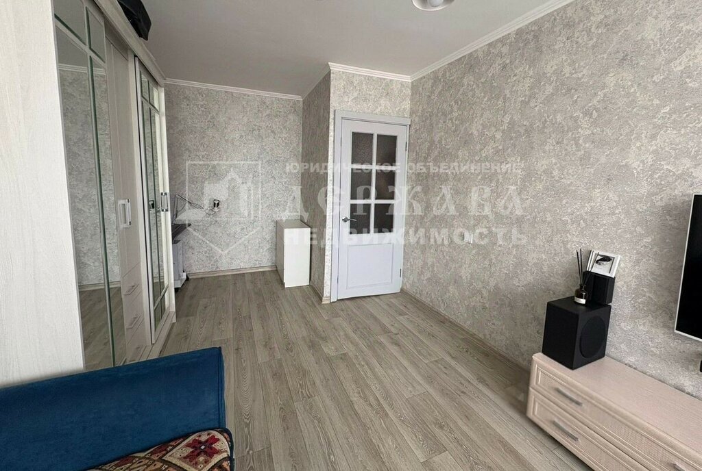 квартира г Кемерово р-н Ленинский пр-кт Ленинградский 21 фото 3