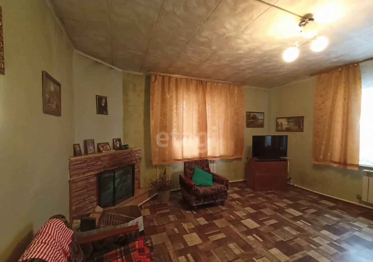 дом г Волгоград р-н Советский ул им. Джамбула Джабаева 2/181 фото 3