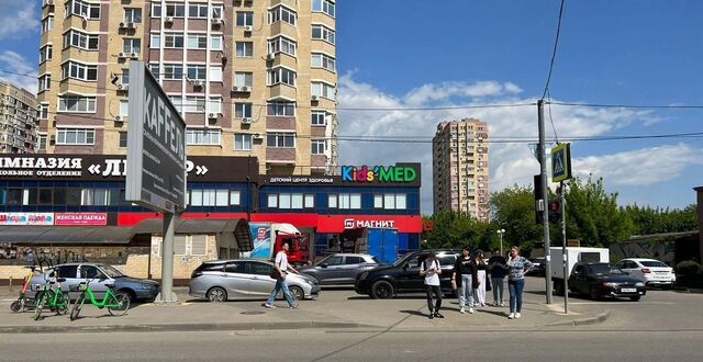 р-н Прикубанский ул Российская 72/1к 1 фото