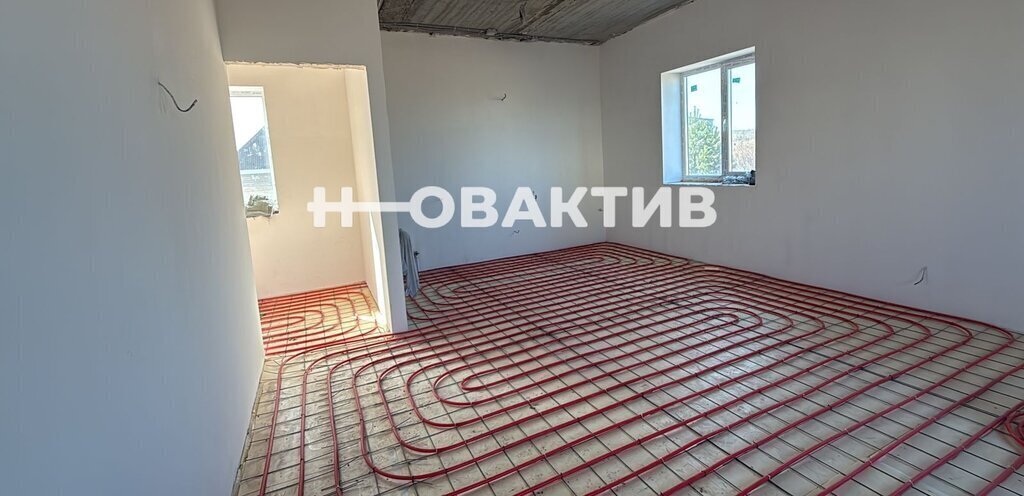дом г Новосибирск р-н Кировский мкр 3-й Памирский 33а Площадь Маркса фото 19