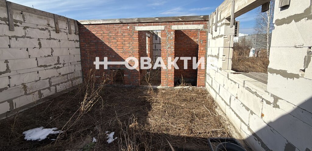 дом г Новосибирск р-н Кировский мкр 3-й Памирский 33а Площадь Маркса фото 21