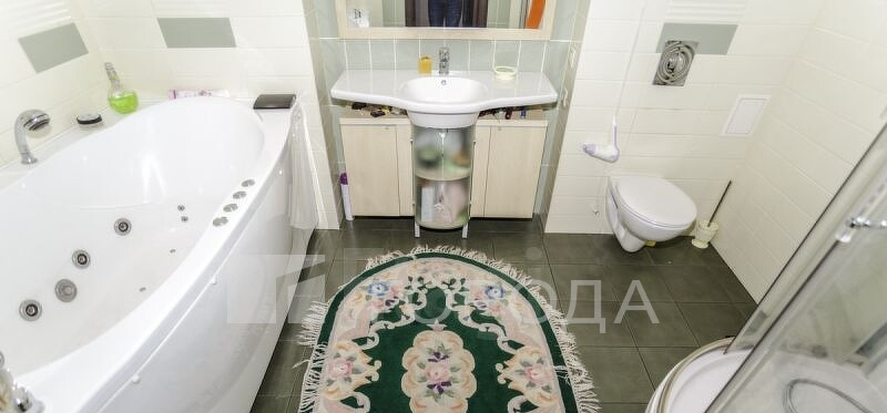 квартира г Новокузнецк р-н Центральный ул Тольятти 62/2 Кузбасс фото 8