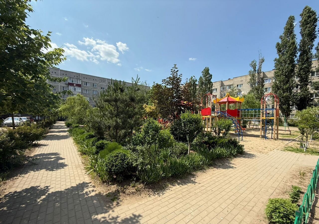 квартира р-н Кавказский г Кропоткин Кропоткинское городское поселение, 1-й мкр-н, 4 фото 1