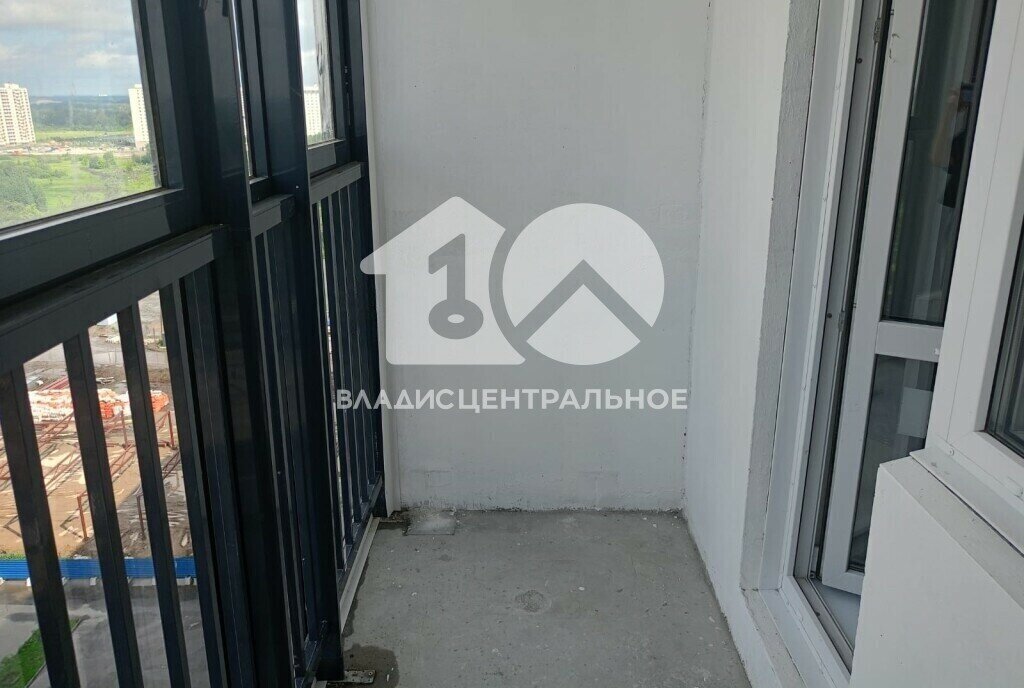 квартира г Новосибирск р-н Ленинский Чистая Слобода ул Спортивная 3 жилой район «Чистая Слобода» Площадь Маркса фото 3