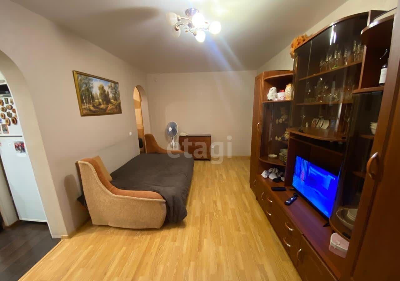 квартира г Петрозаводск р-н Октябрьский пр-кт Октябрьский 8б фото 1