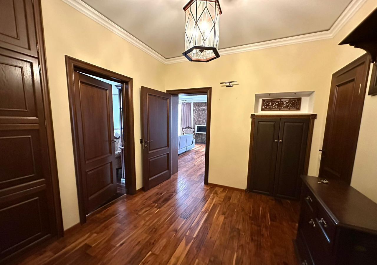 квартира г Тюмень р-н Центральный ул Хохрякова 10 фото 13