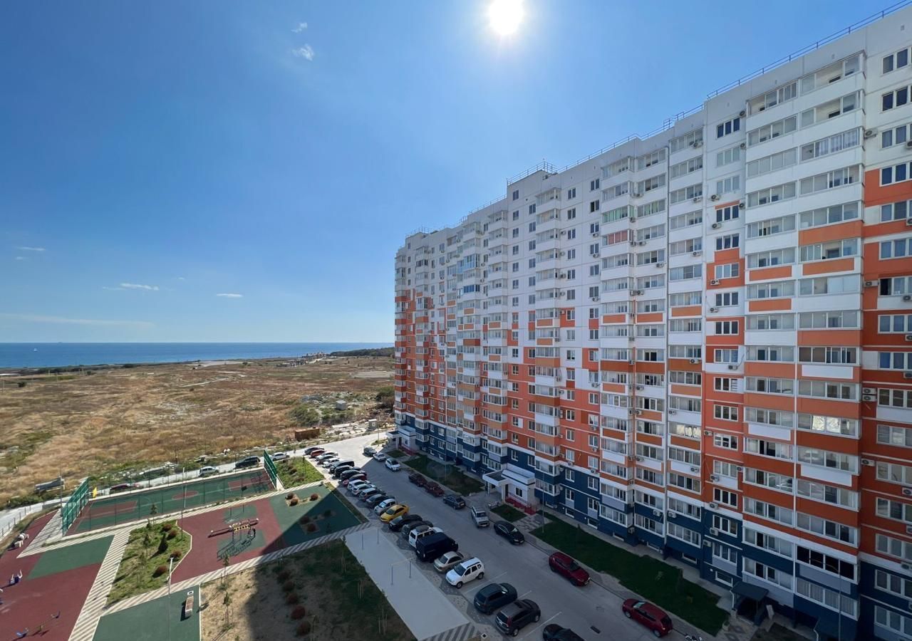 квартира г Новороссийск р-н Южный б-р Имени Дмитрия Шостаковича 10 фото 7