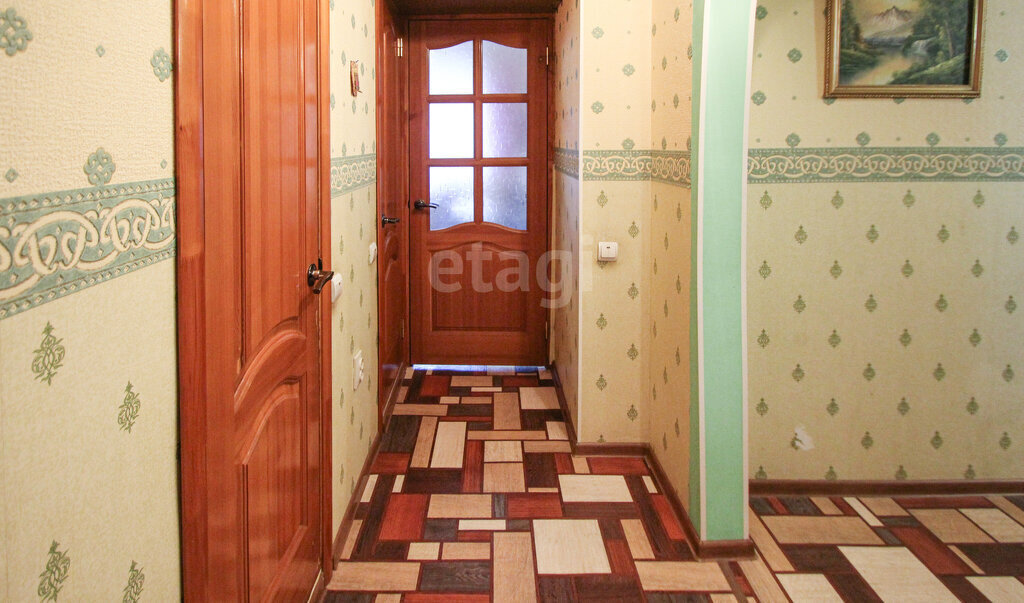 квартира г Тобольск мкр 7а 39/2 фото 17