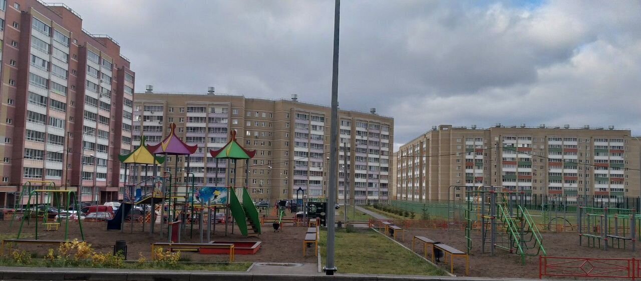 квартира г Набережные Челны р-н Комсомольский ул Авангардная 43 фото 2