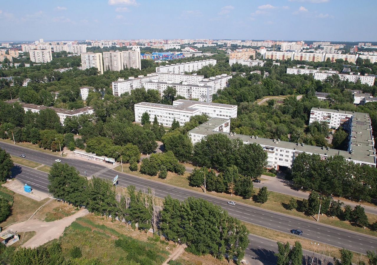 квартира г Тольятти р-н Автозаводский пр-кт Московский 62 фото 2