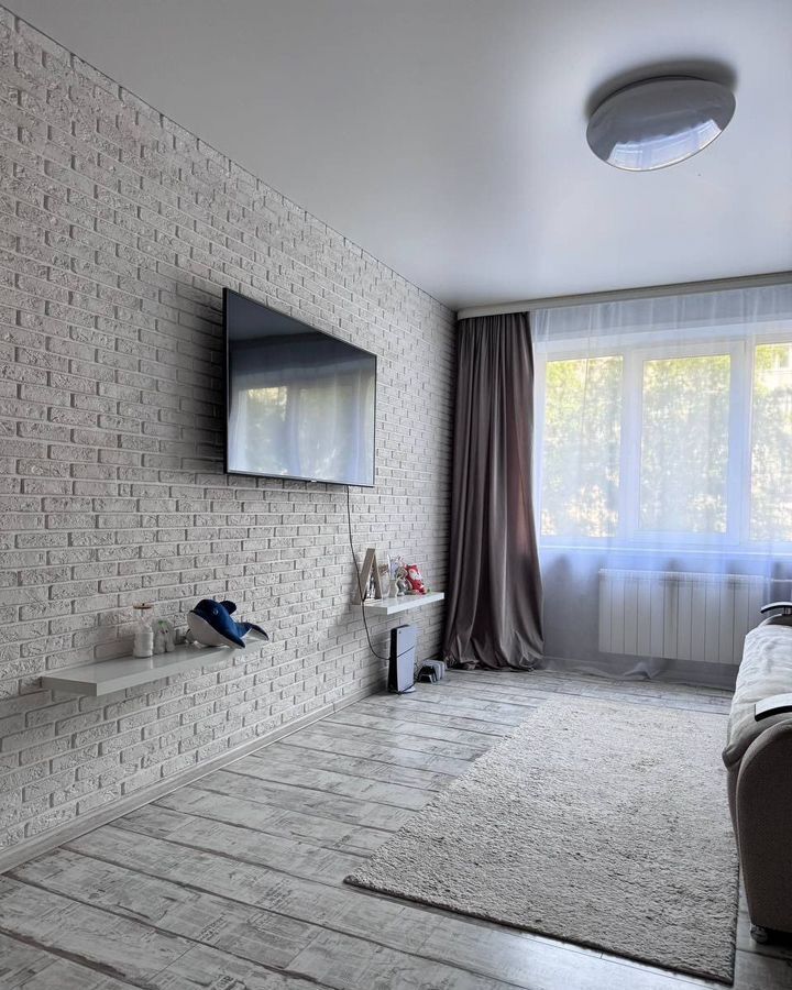 квартира г Барнаул р-н Ленинский ул Монтажников 2 фото 2