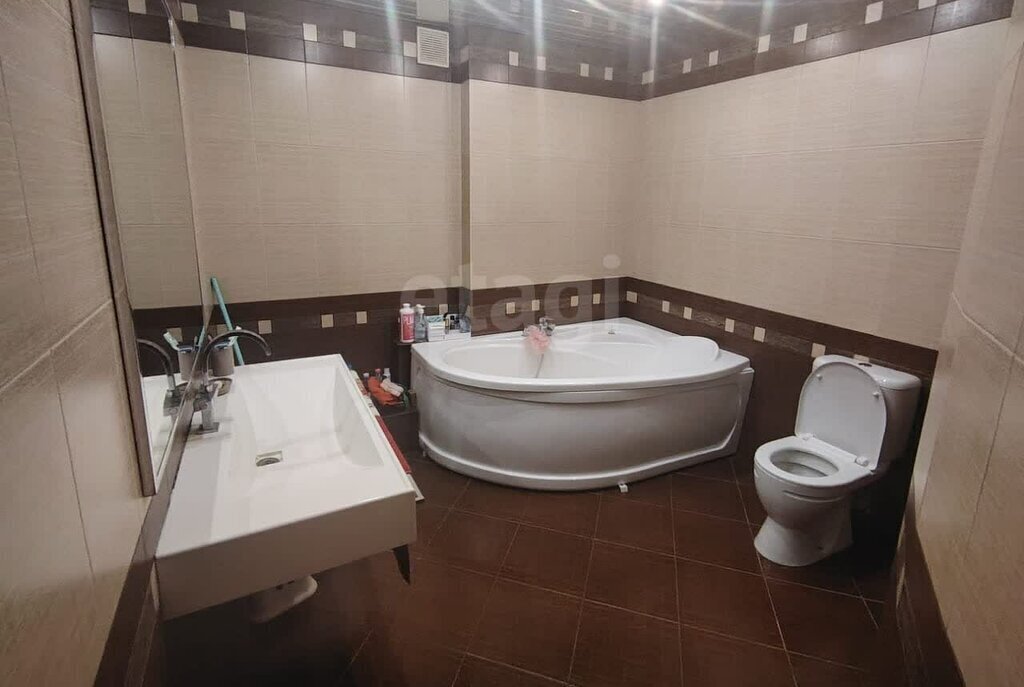 квартира г Тюмень ул Уральская 53к/3 фото 12