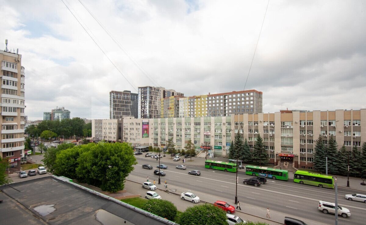 квартира г Тюмень р-н Центральный ул Республики 90 фото 22