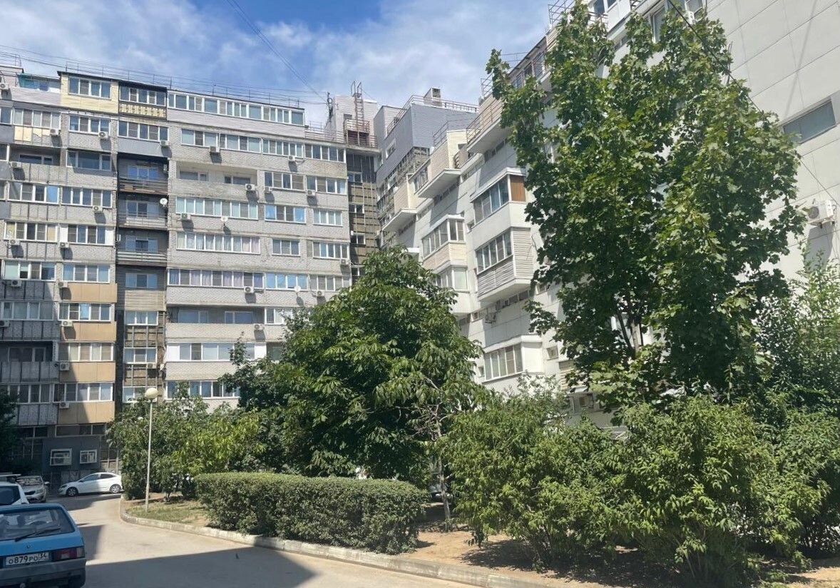 квартира г Волгоград р-н Дзержинский ул 51-й Гвардейской 30а фото 9