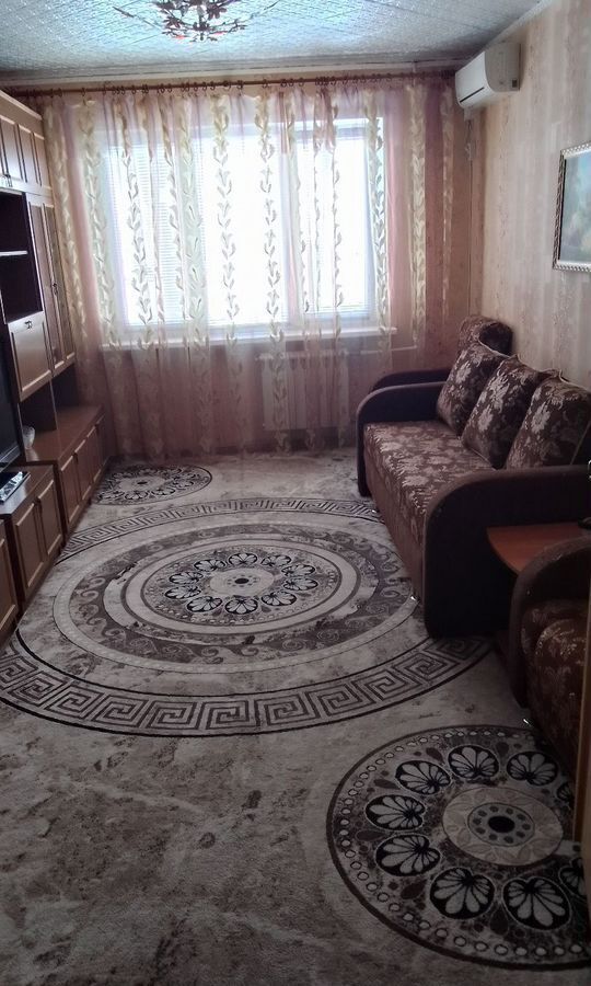 квартира г Волгоград р-н Дзержинский ул Космонавтов 61 фото 2