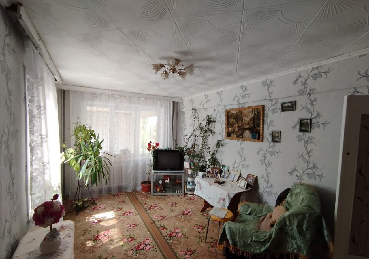 квартира р-н Узловский г Узловая ул Трегубова 34 фото 2