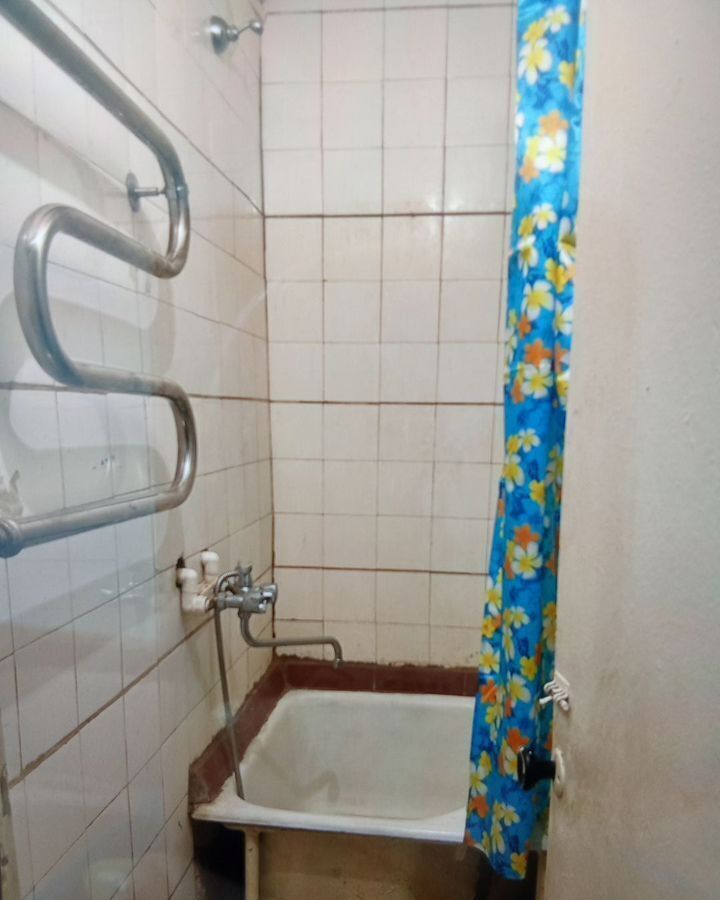 комната г Тольятти р-н Автозаводский 31 квартал ул Революционная 7к/1 фото 6