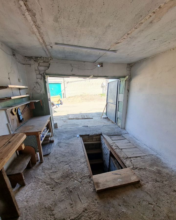 гараж г Волгоград р-н Советский ул им. Качуевской 12/15 фото 3