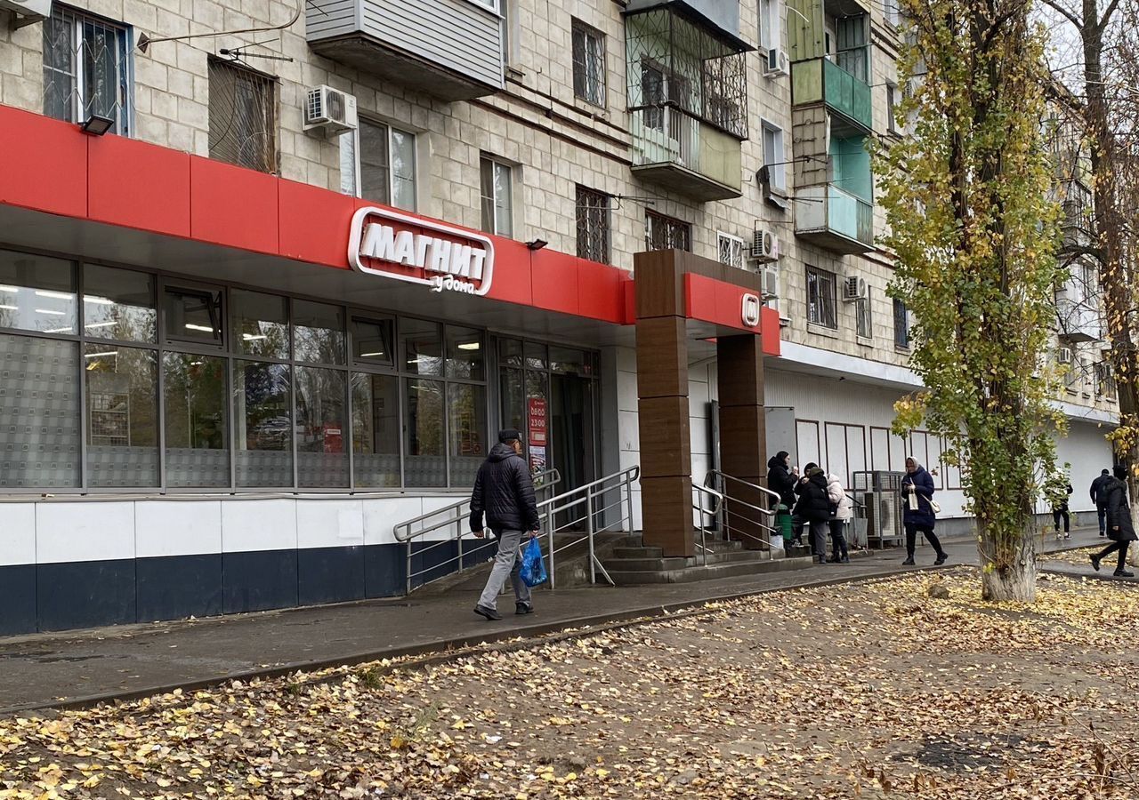 торговое помещение г Волгоград р-н Кировский ул 64-й Армии 121 фото 2