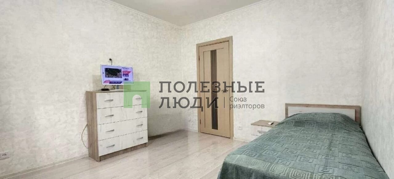 квартира г Саратов р-н Волжский ул им Исаева Н.В. 3 фото 3