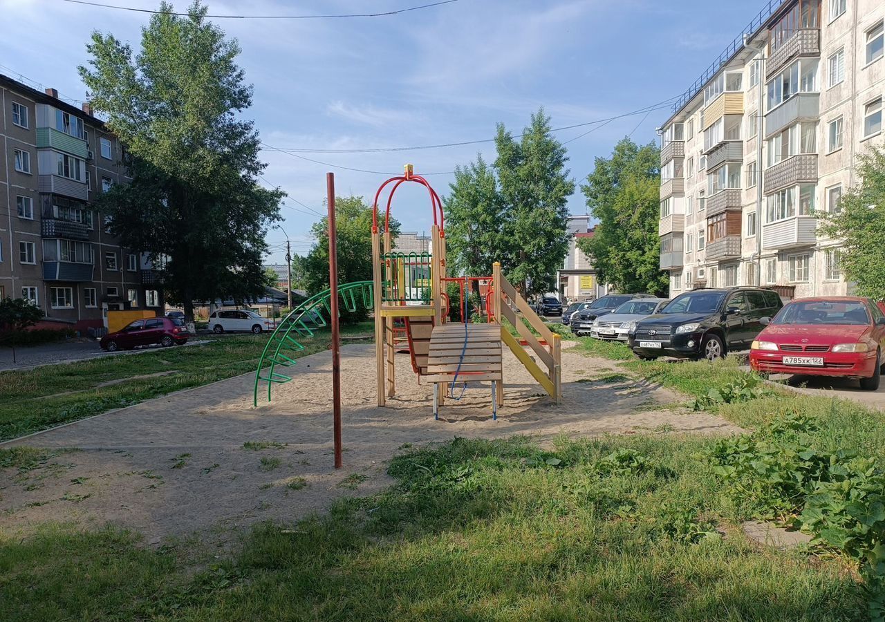 квартира г Барнаул р-н Ленинский ул Советской Армии 148 фото 3